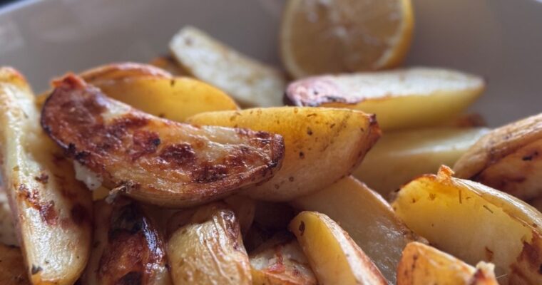 Truly Yummy Lemon Garlicky Potatoes