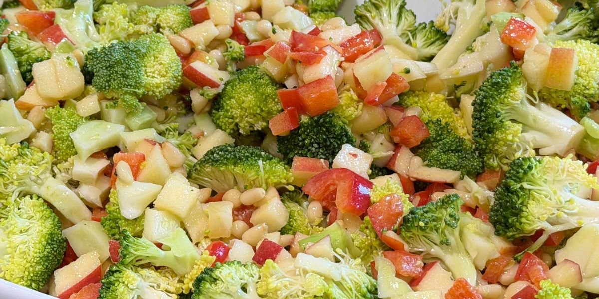 Truly Yummy Broccoli Salad