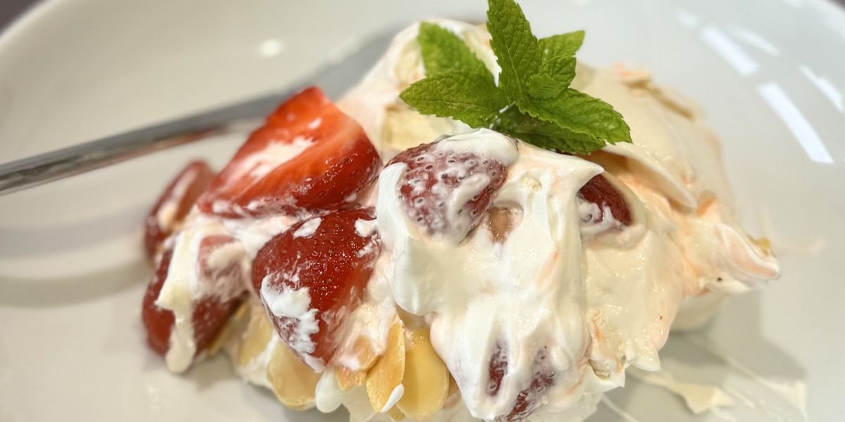Truly Yummy Eton Mess